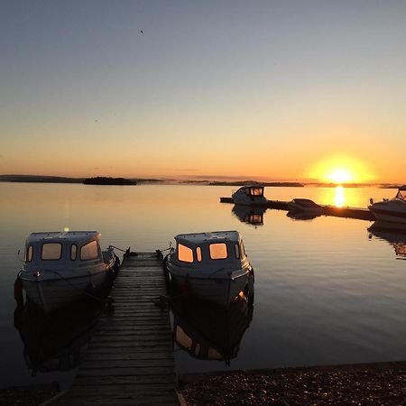 Tullybay Holiday Lodges Enniskillen Exteriör bild