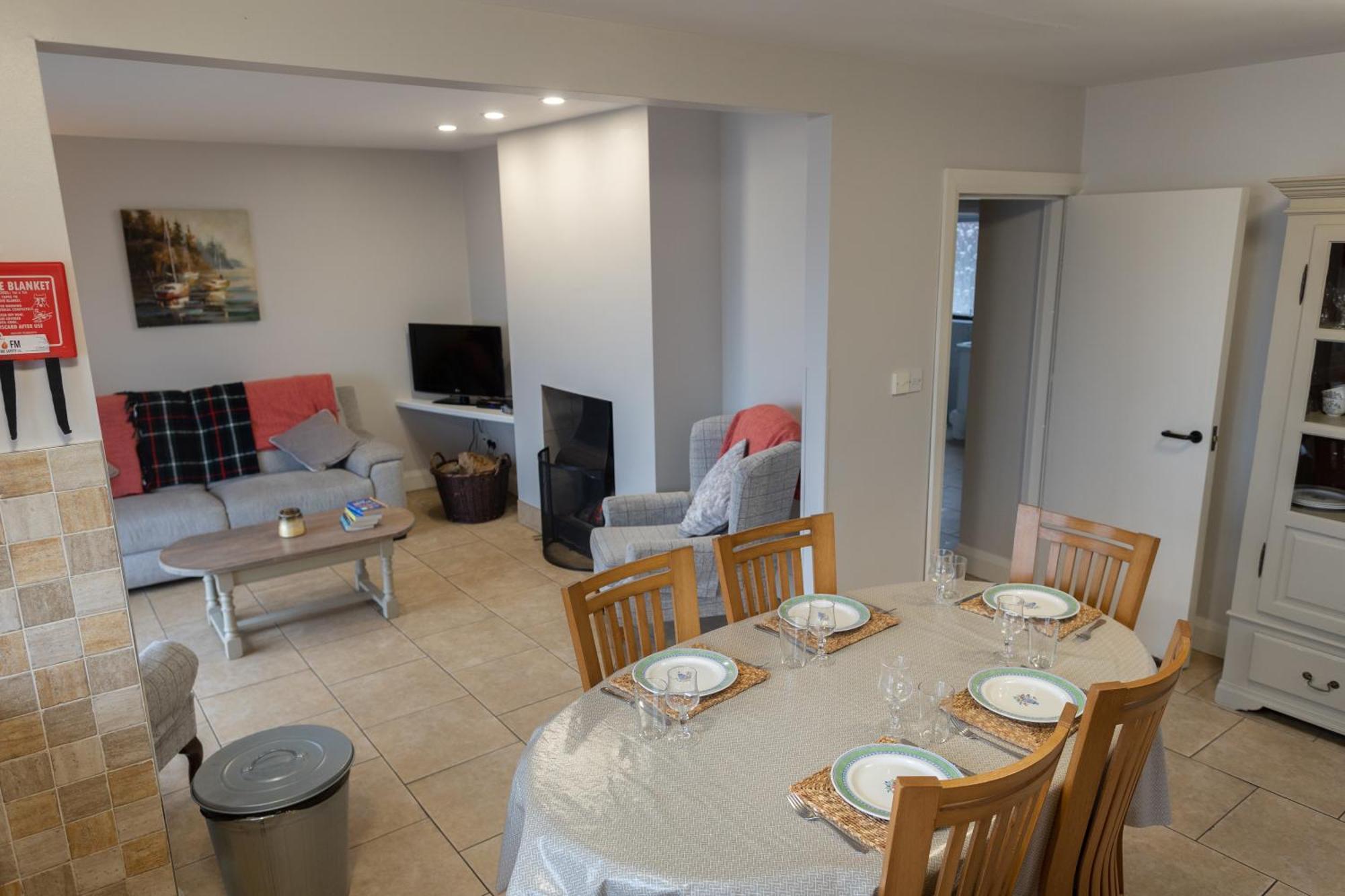 Tullybay Holiday Lodges Enniskillen Exteriör bild